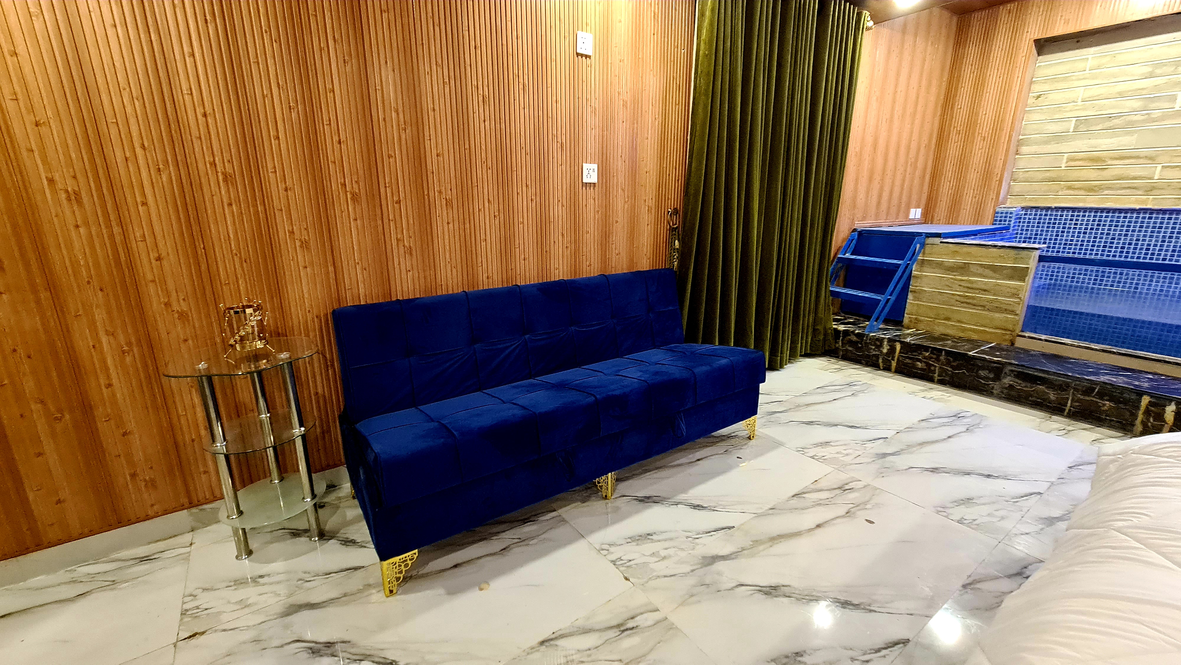 Suite room amenities